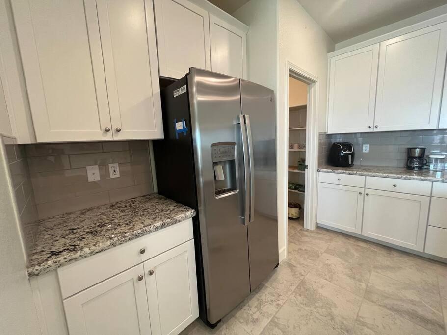Brand-New, Beautiful & Stylish Home In Sacramento! Esterno foto